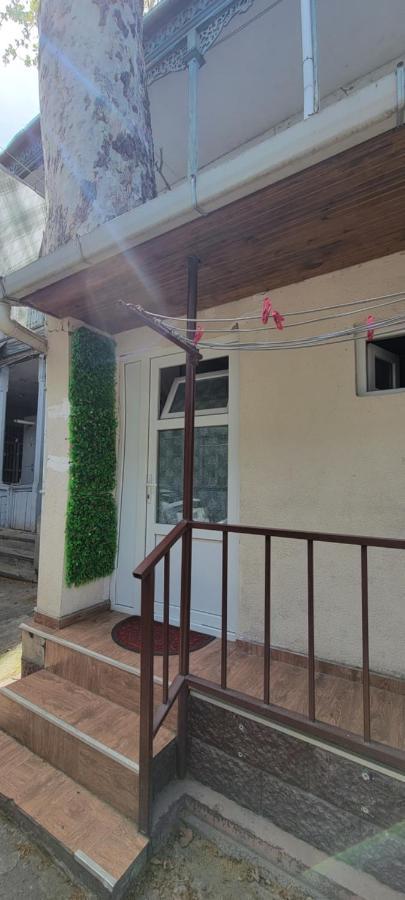 Honey Apartment Tbilisi Ngoại thất bức ảnh